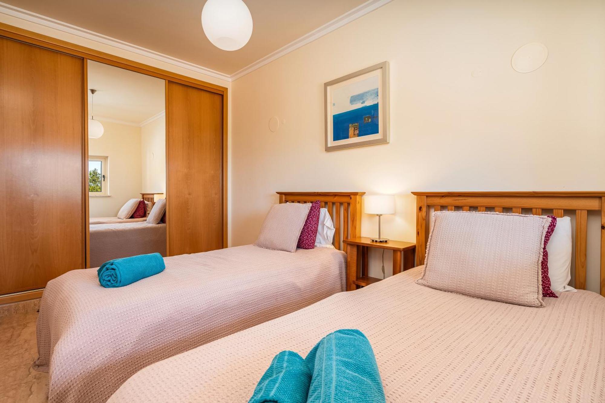 Apt Brightness Comfort In Burgau Luaran gambar